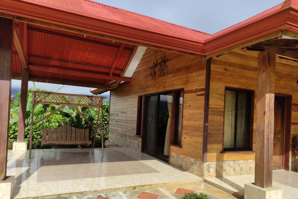 Se Vende Casa Rural de 5 Habitaciones en La Ese de Páramo con Amplio Lote y Clima de Montaña, Zona Sur, Costa Rica — Photo 2