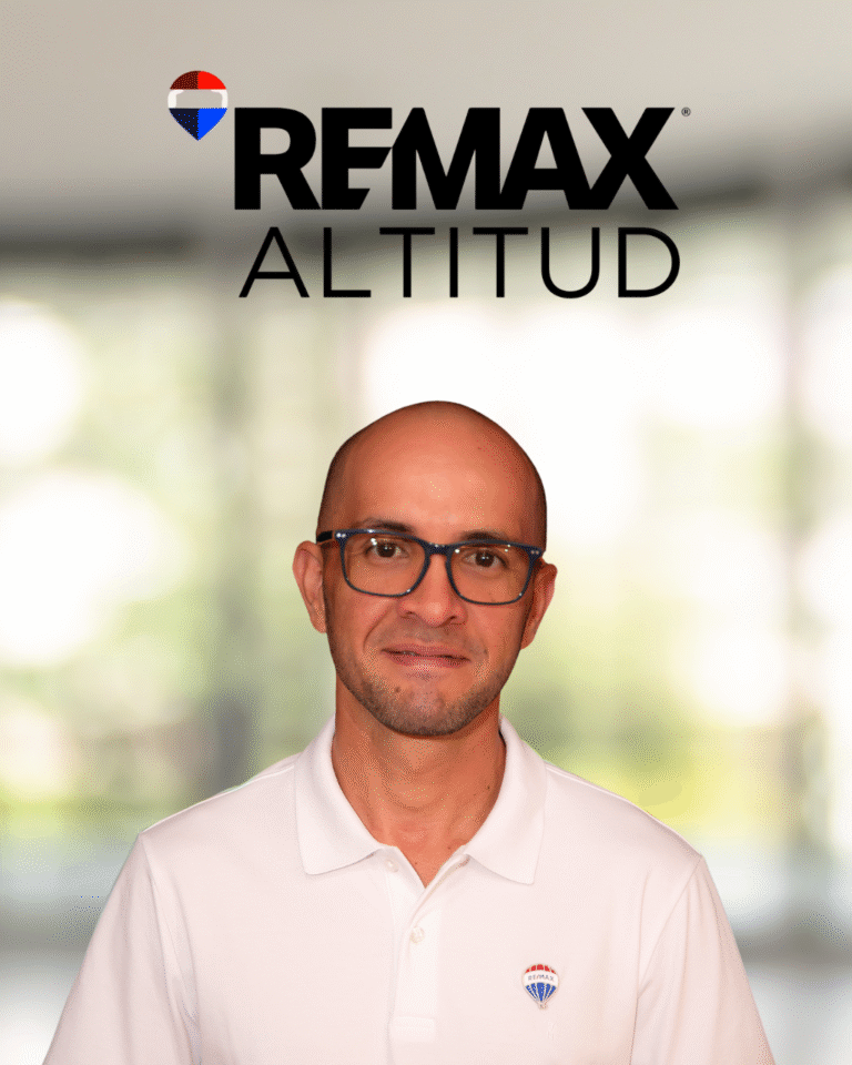 6 - RE/MAX Altitud